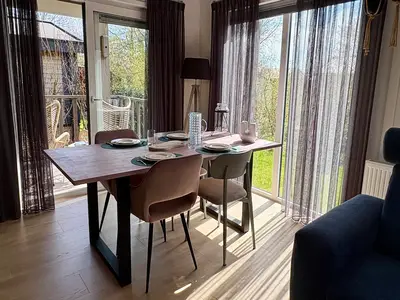 DiningRoom
