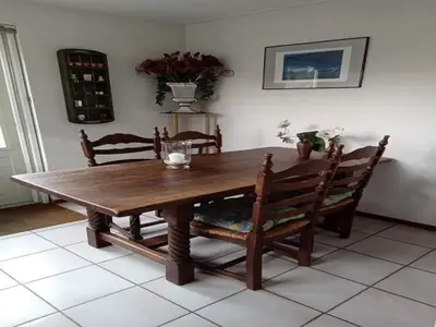 DiningRoom