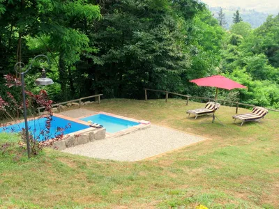 PoolOfHouse