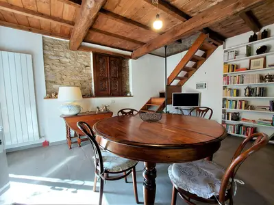 DiningRoom