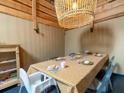 DiningRoom