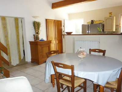 DiningRoom
