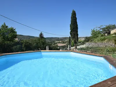 PoolOfHouse
