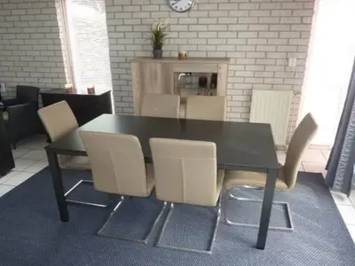 DiningRoom