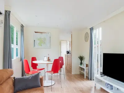 DiningRoom