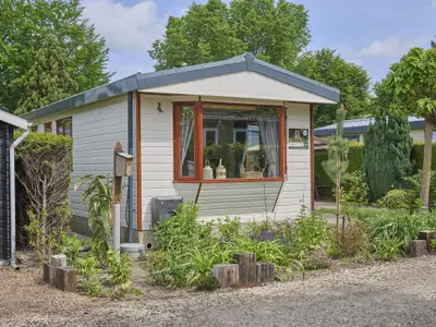 Außenseite Ferienhaus [Sommer]
