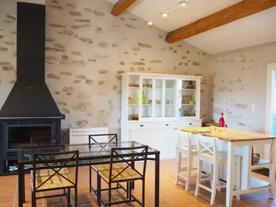 DiningRoom DiningRoom