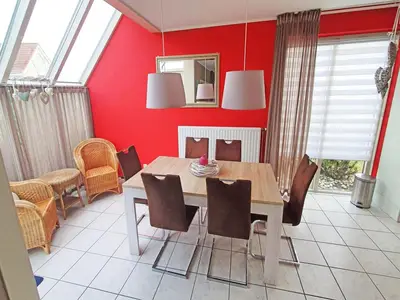 DiningRoom