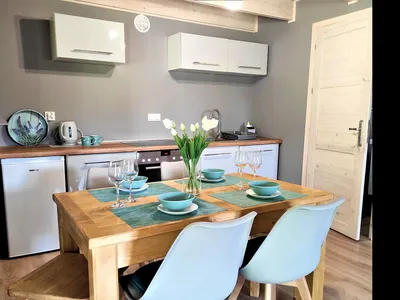 DiningRoom