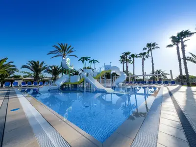 PoolOfHouse