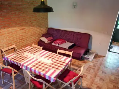 DiningRoom