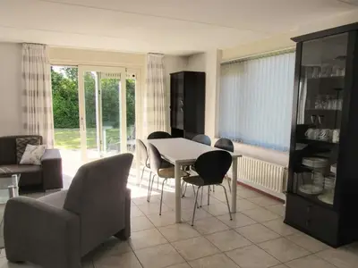 DiningRoom