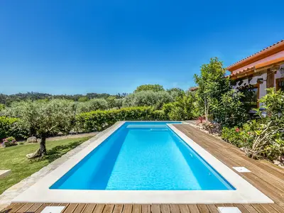 PoolOfHouse