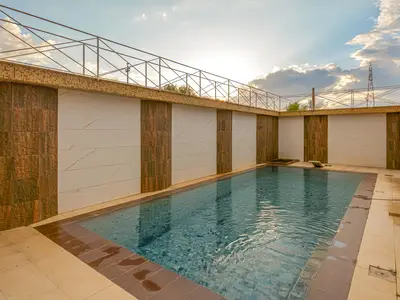 pool