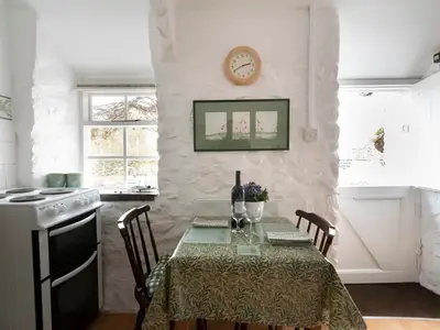 DiningRoom