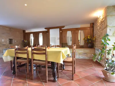 DiningRoom