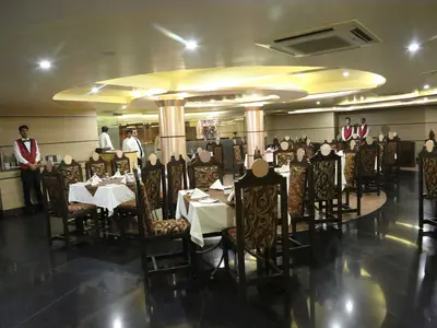 DiningRoom