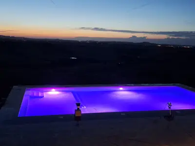 PoolOfHouse