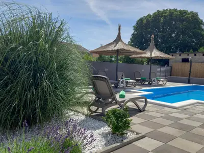 pool