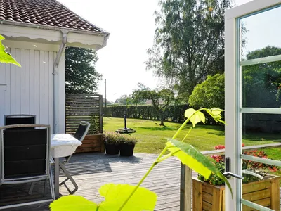Outdoor Outdoor