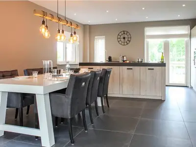 DiningRoom