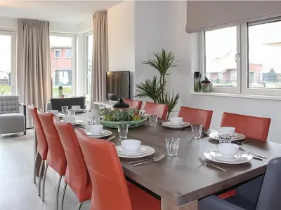 DiningRoom