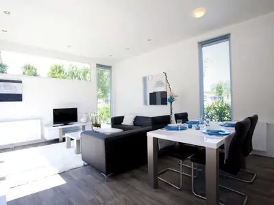 DiningRoom DiningRoom
