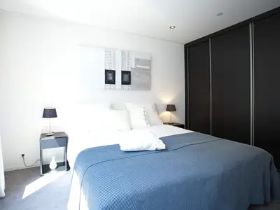 BedRoom BedRoom