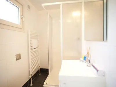 BathRoom BathRoom