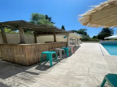 PoolOfHouse
