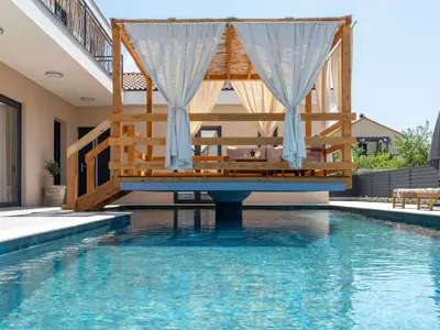 Ferienhaus für 10 Personen (200 m²) in Vrana 10/10