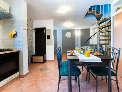 Ferienhaus für 5 Personen (60 m²) in Poljica 9/10