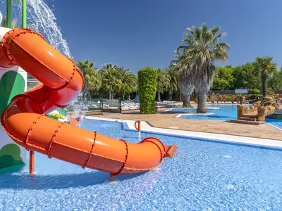 PoolOfHouse