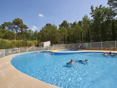 PoolOfHouse