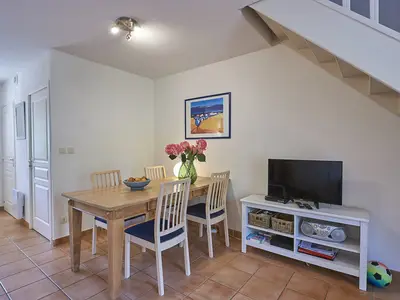 DiningRoom