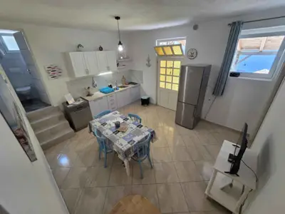 Ferienhaus für 6 Personen (65 m²) in Tkon 9/10