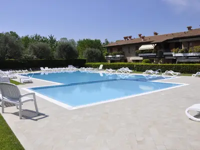 PoolOfHouse