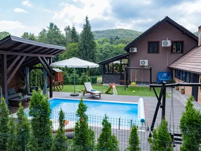pool