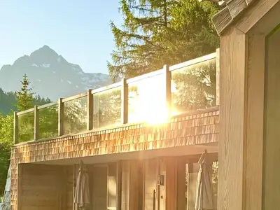 Sunset Moosz11 Mountain Lodge