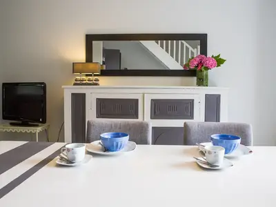 DiningRoom