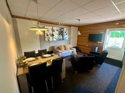 DiningRoom
