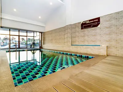 PoolOfHouse
