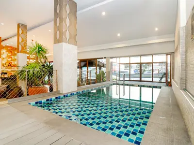 PoolOfHouse