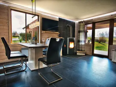 Kamin-/Ofen