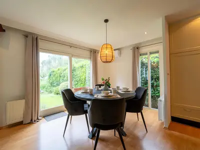 DiningRoom