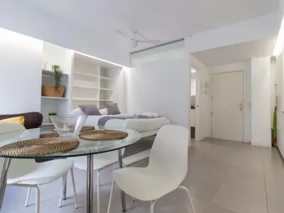 DiningRoom