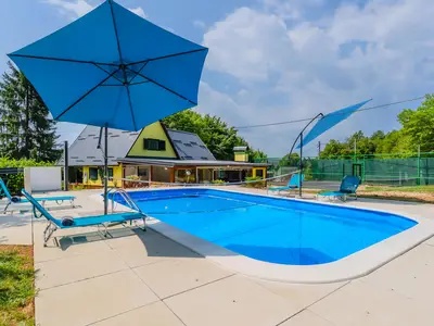 pool