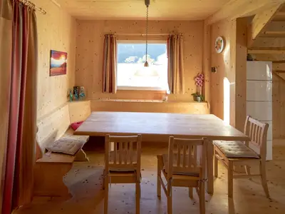 DiningRoom