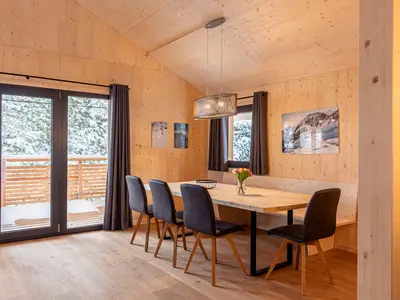 DiningRoom
