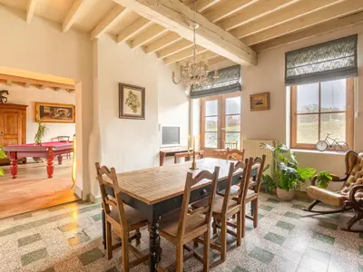 DiningRoom